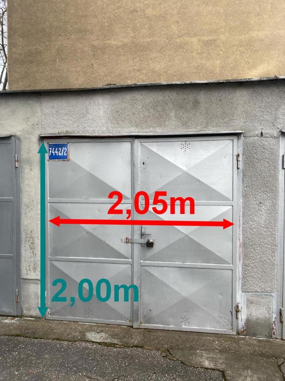 Sk President Neighbor Vysoka Apartmán Bratislava